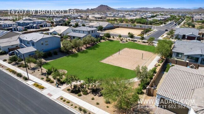 Building Photo - 14207 W Bronco Trl