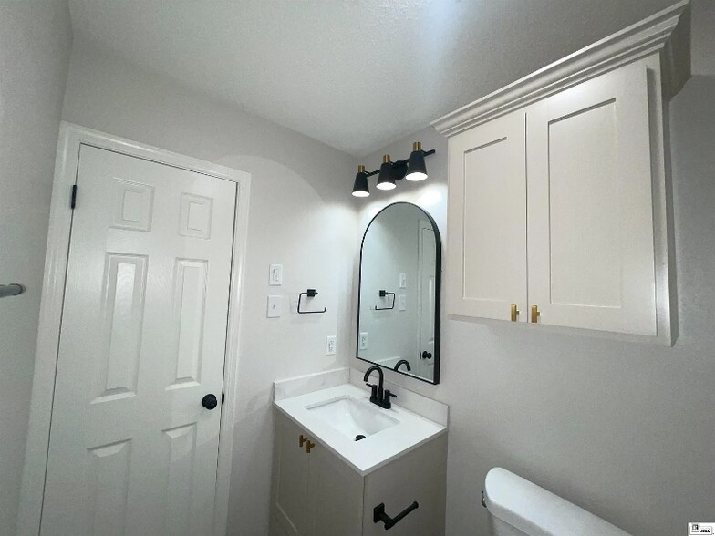 Building Photo - 121 Clearwater Cir