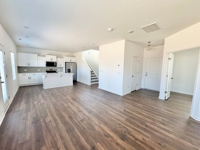 Building Photo - Beautiful New Construction 4 bedroom 2 1/2 bath home in the Kensington community.