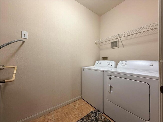 Building Photo - 2139 Chianti Pl