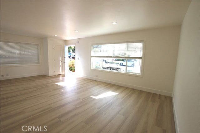 Building Photo - 707 Orchid Ave