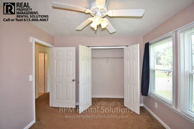 Building Photo - 3BR/2BA in LaVergne w/ 2-car garage, fenced in backyard, walk to Percy Priest Lake!