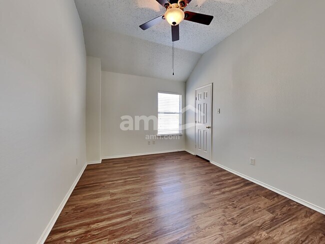 Building Photo - 8200 Dynasty Dr