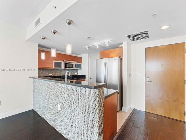 Building Photo - 244 Biscayne Blvd
