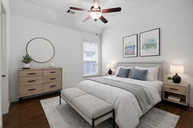 Building Photo - 1644 Longwood Glen Ln