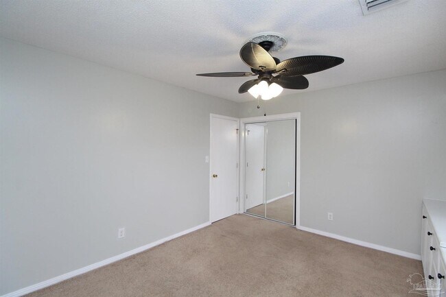 Building Photo - 4206 Lynn Ora Dr
