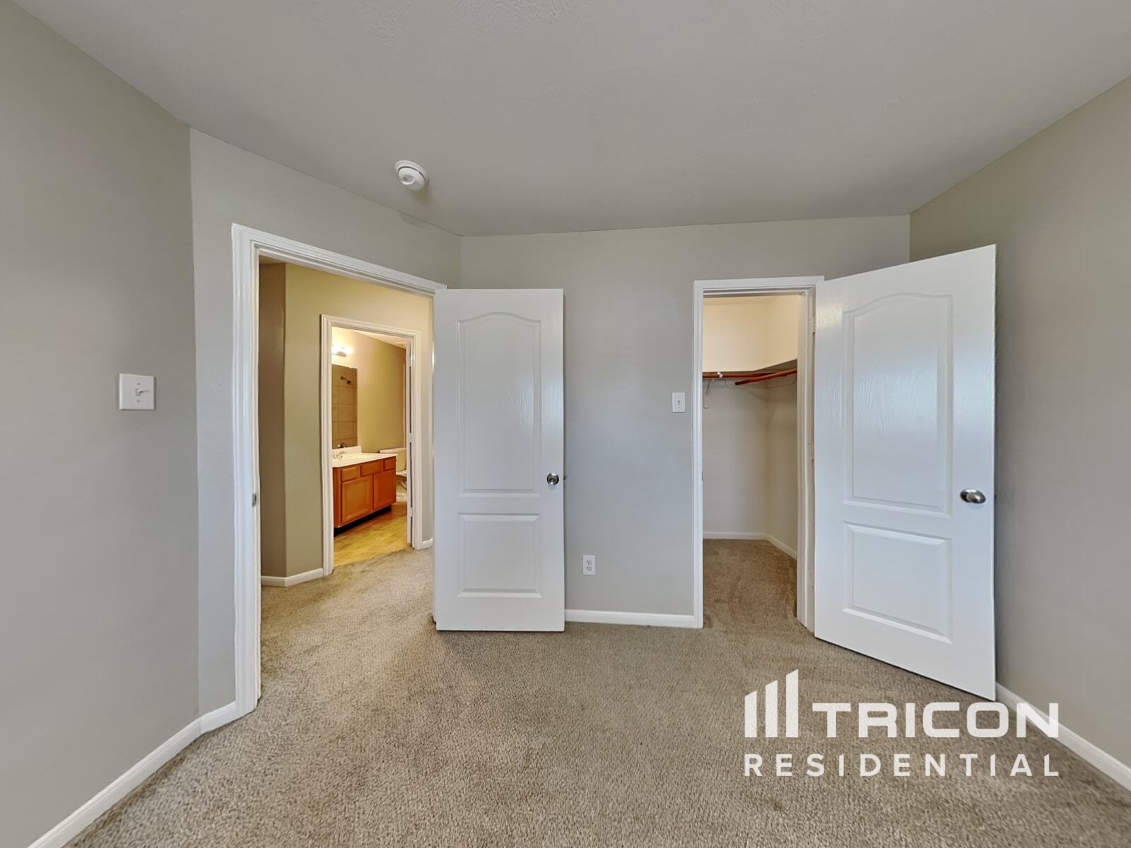 Building Photo - 1910 Flycaster Dr