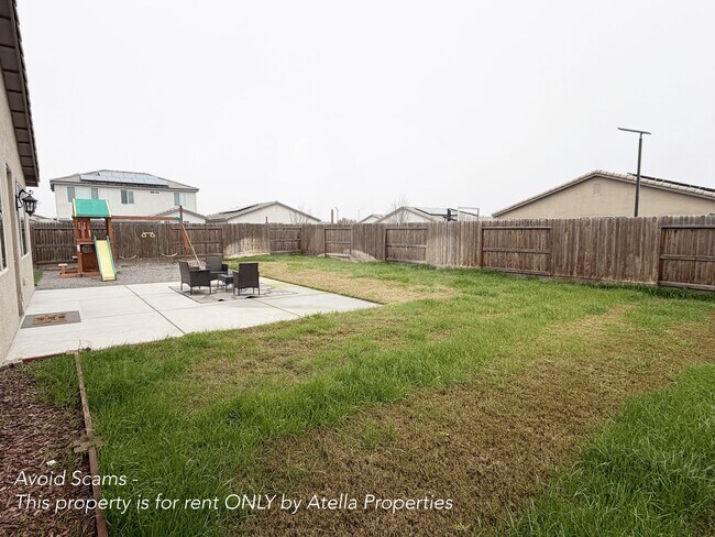 Building Photo - 654 Melbourne Way