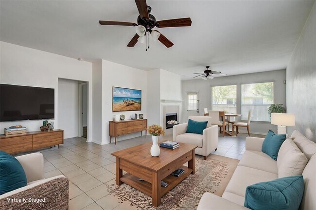 Building Photo - 7547 Oakwood Canyon Dr