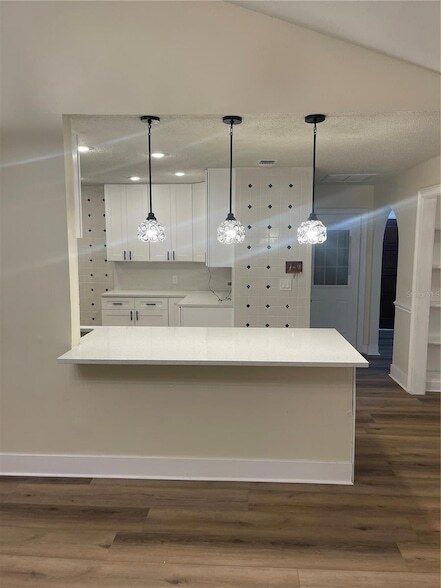 Building Photo - 10813 Venice Cir