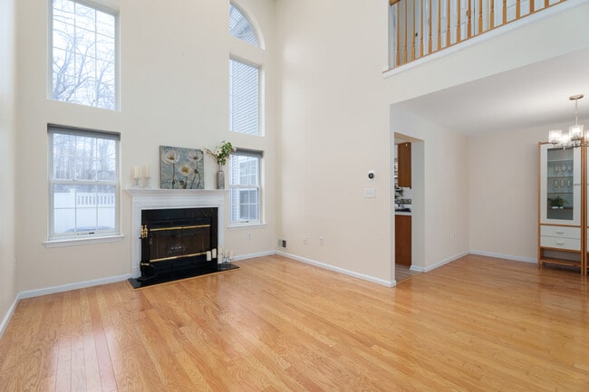 Building Photo - 610 Bollen Ct