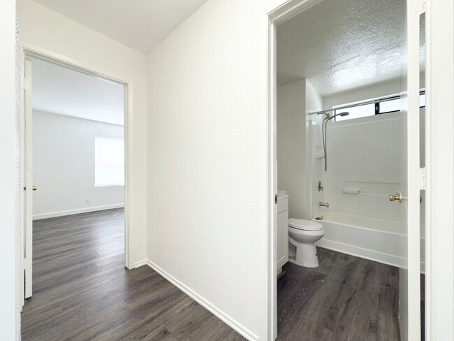 Building Photo - Spacious Lower Level w/ Yard and Garage!
