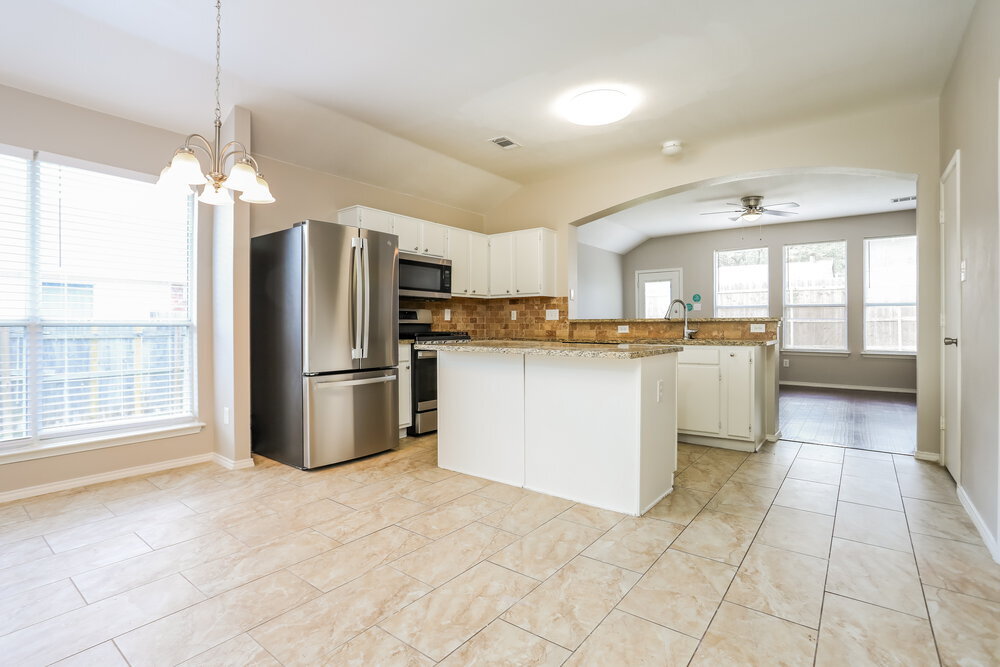 Building Photo - 4405 Crystal Ln