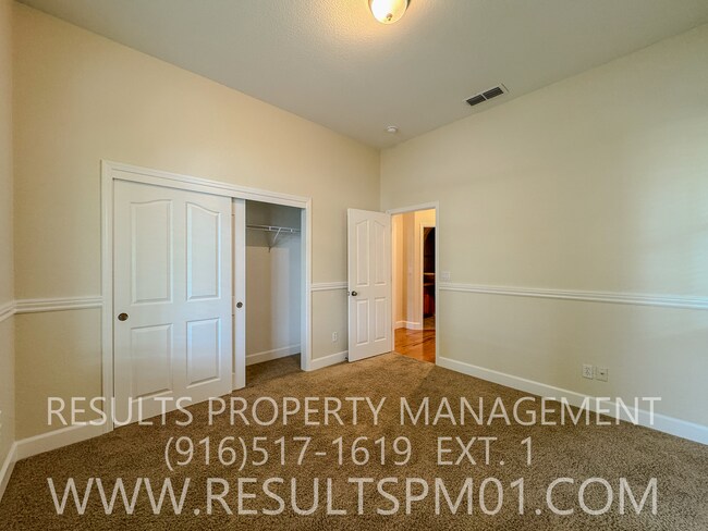 Building Photo - Whitney Oaks Retreat – Private Gated Community in Rocklin