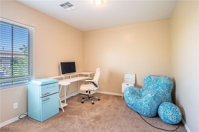 Building Photo - 7733 Harthill Park Ave