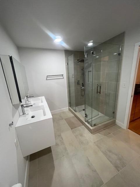Building Photo - 10101 Costa Del Sol Blvd