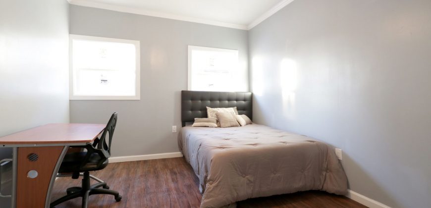 bedroom - 304 Maple St