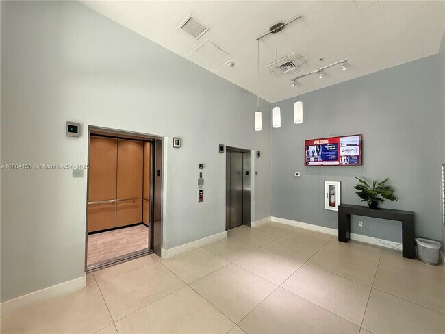 Building Photo - 7275 SW 90th Way