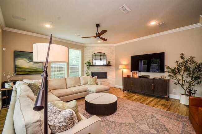 Building Photo - 3407 Mapleshire Dr
