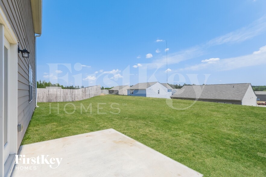 Building Photo - 156 Alexander Ln