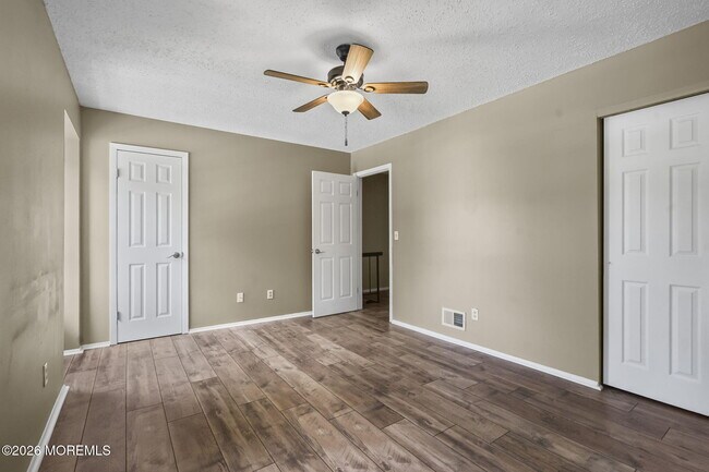 Building Photo - 1062 Cheryl Ct