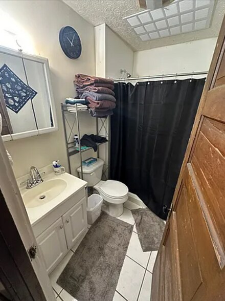 Building Photo - 2359 Ohio Ave