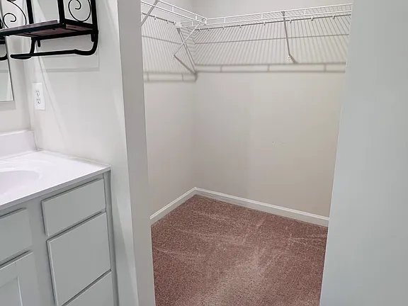 Building Photo - 303 Bait Rd