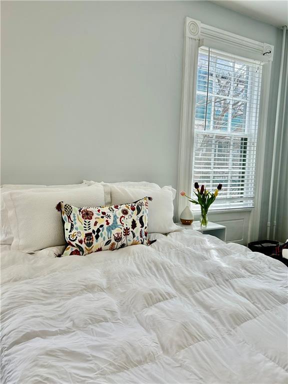 Building Photo - 12 Bull St