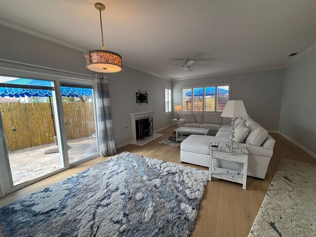 Building Photo - Beautiful 2 Story home in Carlsbad!