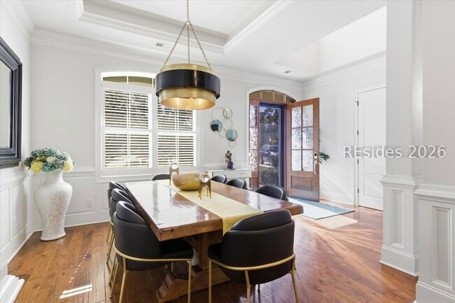 Building Photo - 165 Topside E