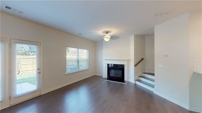 Building Photo - 4910 Longview Walk