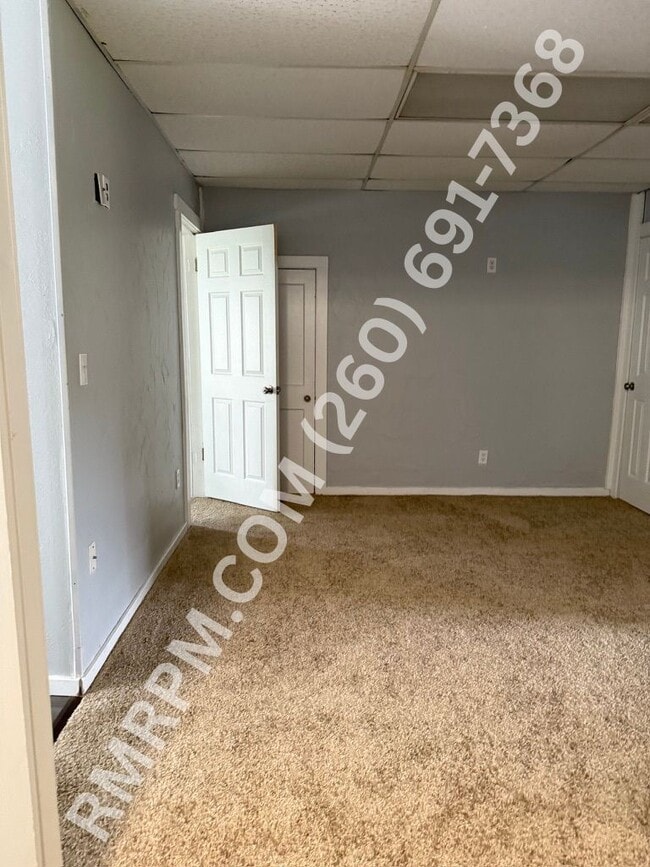 Building Photo - 641 Byron St
