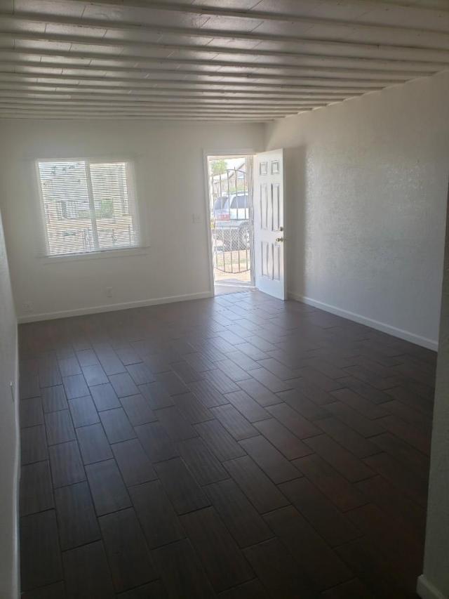 Building Photo - 2 bedroom in Eloy AZ 85131