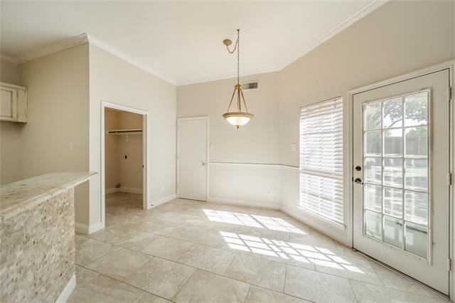 Building Photo - 1204 Bel Air Dr