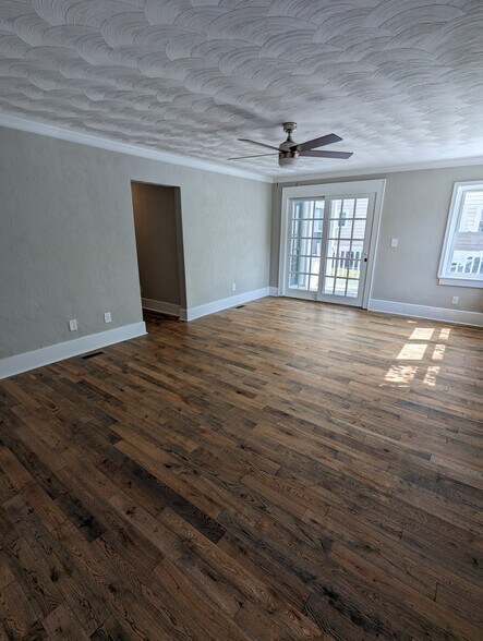 Building Photo - 528 Maryland Ave