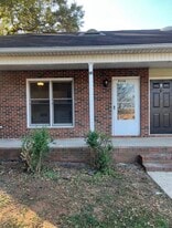 Building Photo - 711 Church St