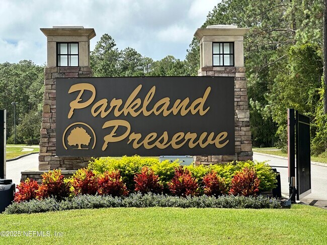 Building Photo - 43 Cardinal Br Ln