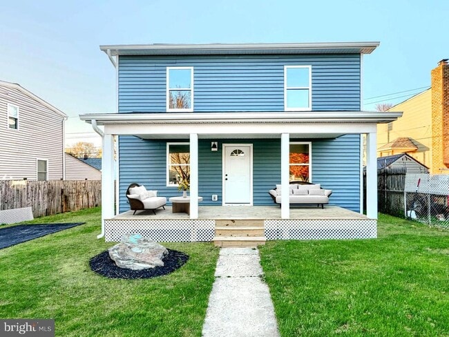 Building Photo - 9 Avenal Rd