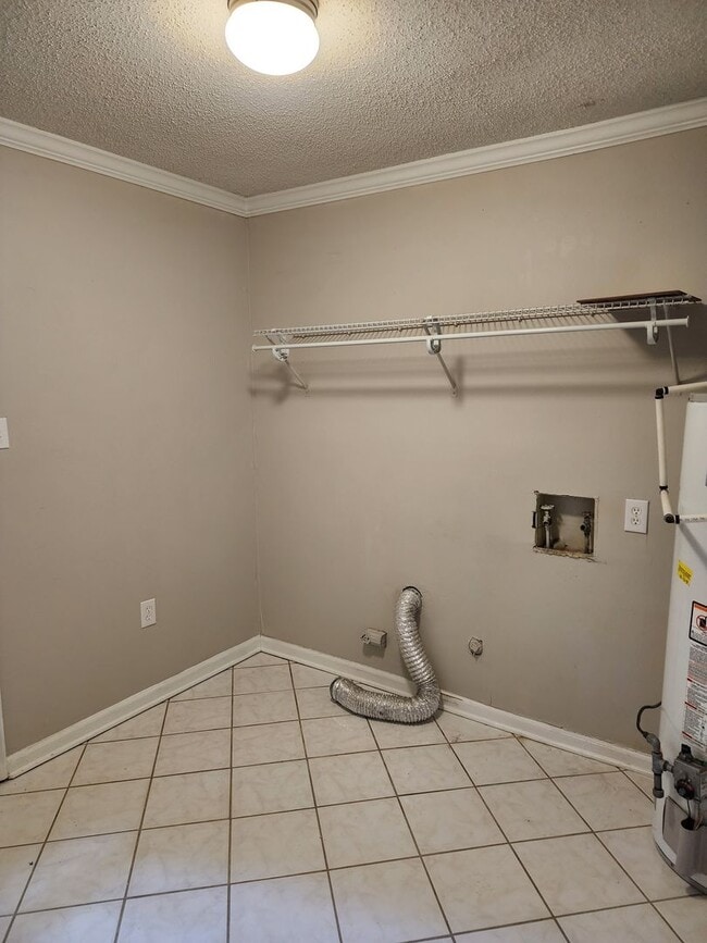 Building Photo - **Available in February " Charming 3 Bedroom 2 Bath Home in Georgetown!