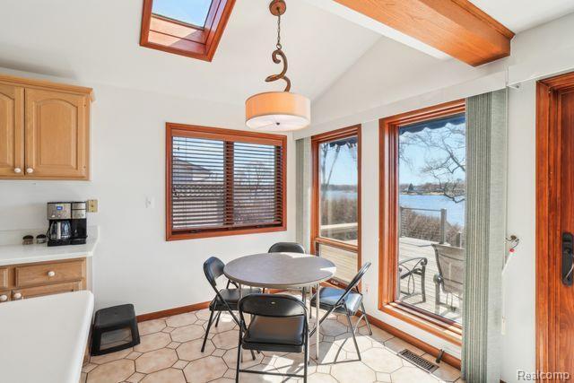 Building Photo - 3641 Mann Rd