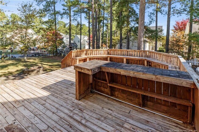 Building Photo - 136 Cottswold Ln