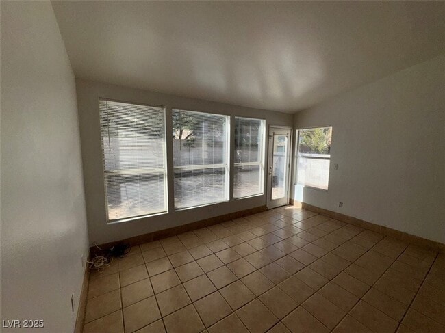 Building Photo - 3621 Covewick Dr