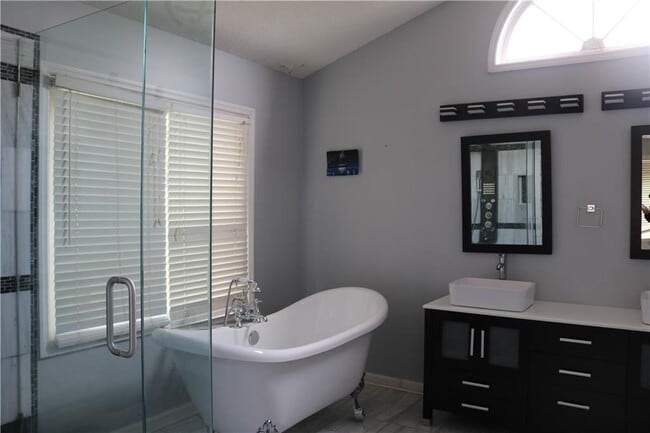 Building Photo - 1251 Green Oak Cir NW