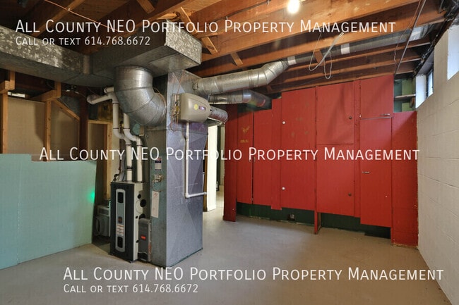 Building Photo - 148 S Kellner Rd