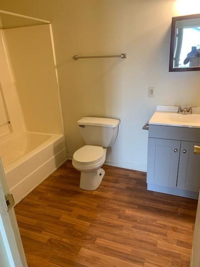 Building Photo - 2 Bedroom House located in Rockingham, NC