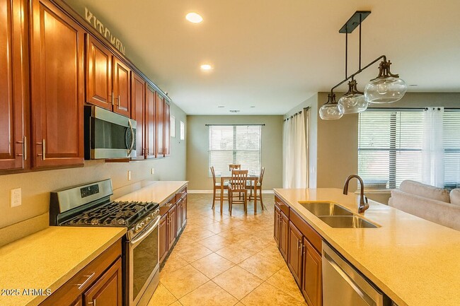 Building Photo - 15697 W Westview Dr