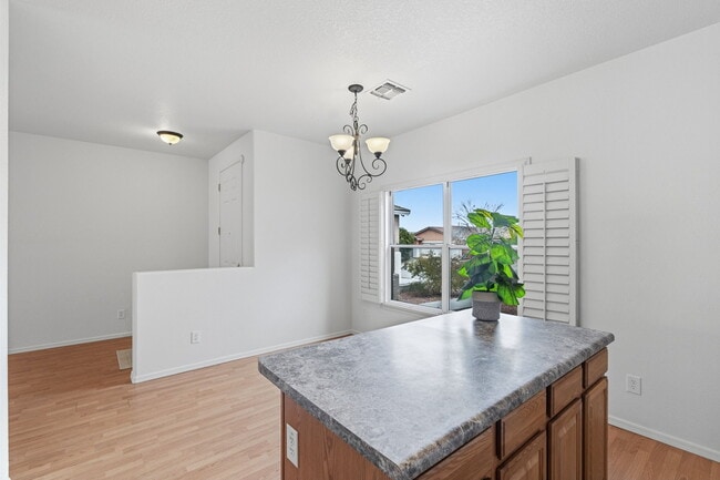 Building Photo - 10252 E Wasp Spring Dr