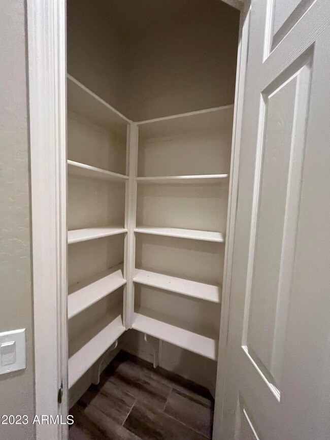 Building Photo - 4225 E Ronald St