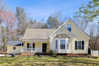 Building Photo - **Beautiful 4/2.5 Franklinton Home with Fenced In Yard**