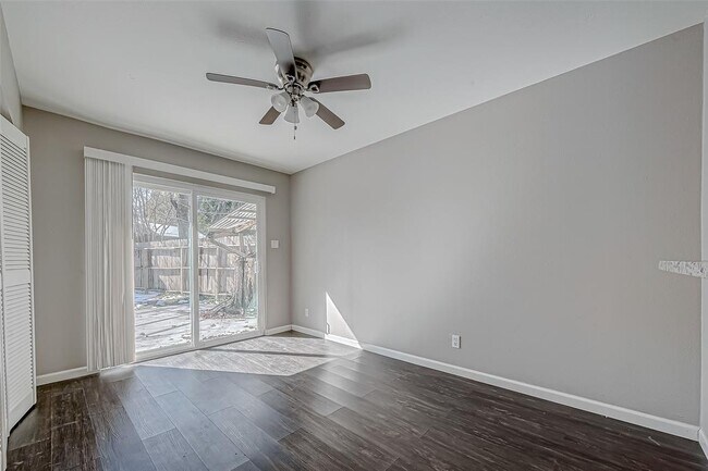Building Photo - 7315 Housman St